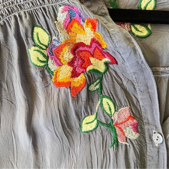 JOHNNY WAS BUTTON DOWN DRESS TUNIC TOP BLUE GRAY SIZE SMALL - Picture 11 of 13